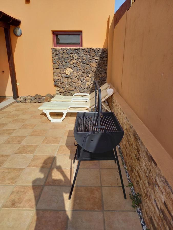 Villa Casa Pitaya, acogedora, con piscina, fibra óptica La Oliva Exterior foto